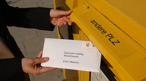 Papier-Petition | Foto: Rolf Poss